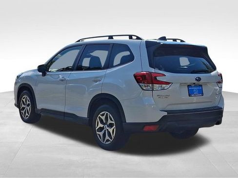 Used 2024 Subaru Forester Premium AWD/4WD image 4