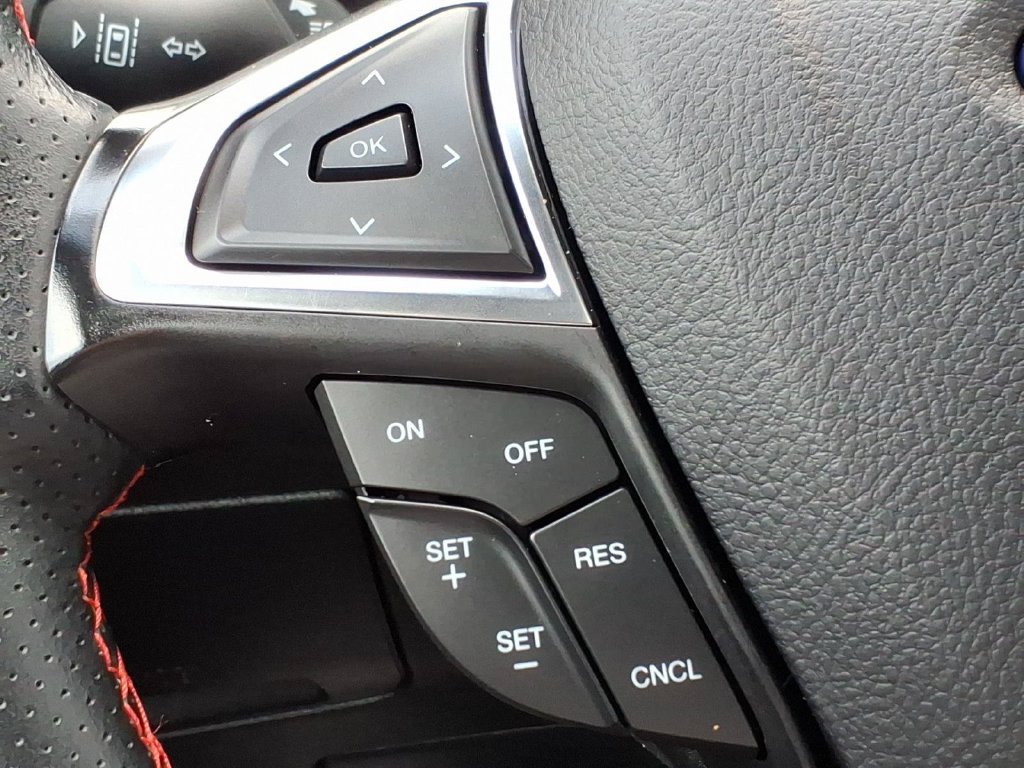 Used 2024 Ford Edge SEL AWD/4WD image 22
