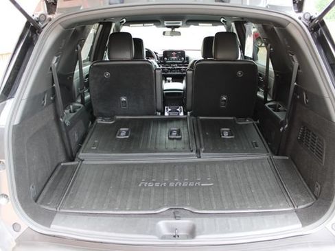 Used 2023 Nissan Pathfinder Rock Creek AWD/4WD image 38