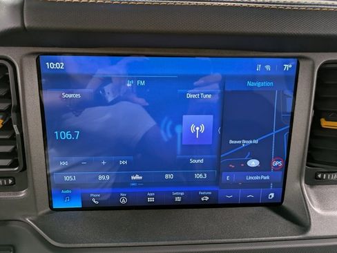 Used 2024 Ford Bronco Badlands image 12