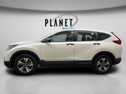 Used 2017 Honda CR-V LX image 9