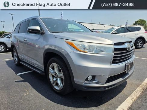 Used 2016 Toyota Highlander Limited Platinum AWD/4WD image 11