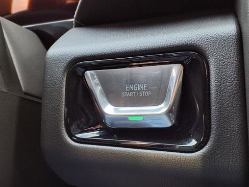 New 2026 GMC Yukon Denali w/ Denali Reserve Package RWD image 10