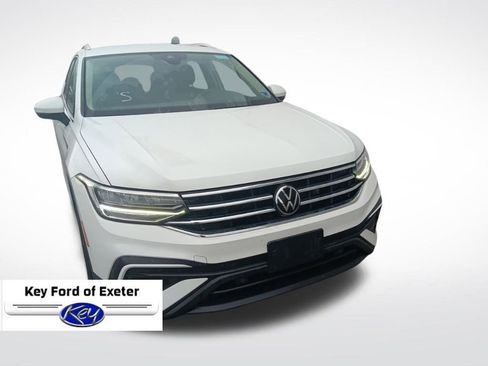 Used 2022 Volkswagen Tiguan SE FWD image 3