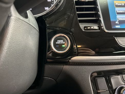 Used 2020 Buick Encore Preferred FWD image 23