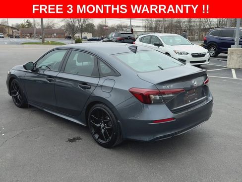 Used 2025 Honda Civic Sport image 6