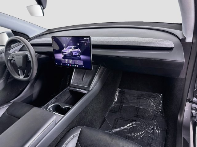 Used 2026 Tesla Model Y Long Range AWD/4WD image 30