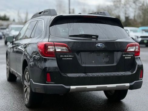 Used 2015 Subaru Outback 2.5i Limited image 3
