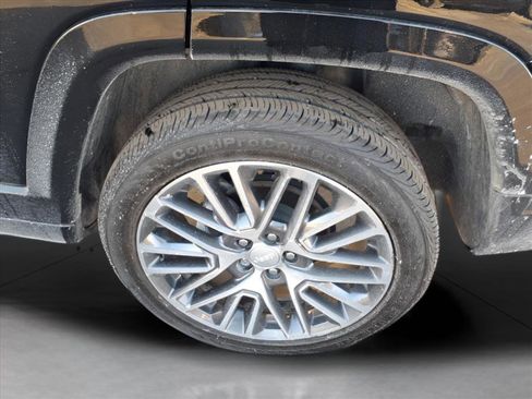 Used 2024 Jeep Compass Limited w/ Elite Group image 4