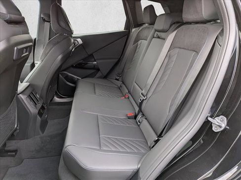 New 2026 BMW X3 xDrive30 image 16