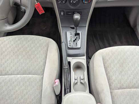 Used 2009 Toyota Corolla FWD image 18