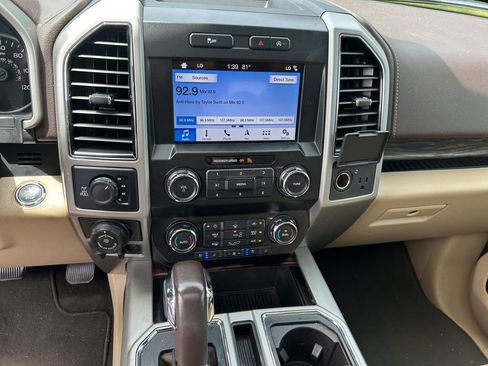 Certified 2019 Ford F150 Lariat AWD/4WD image 23