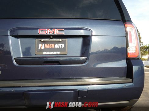 Used 2018 GMC Yukon SLE w/ Convenience Package AWD/4WD image 10