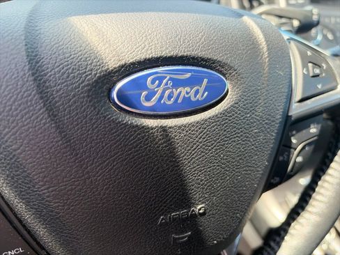 Used 2016 Ford Edge SEL AWD/4WD image 17
