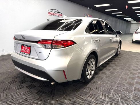 Used 2022 Toyota Corolla LE FWD image 14