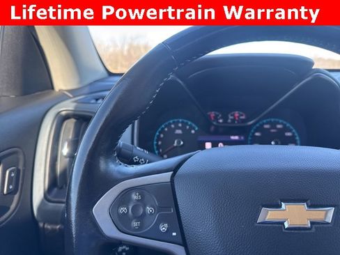 Used 2022 Chevrolet Colorado Z71 image 16