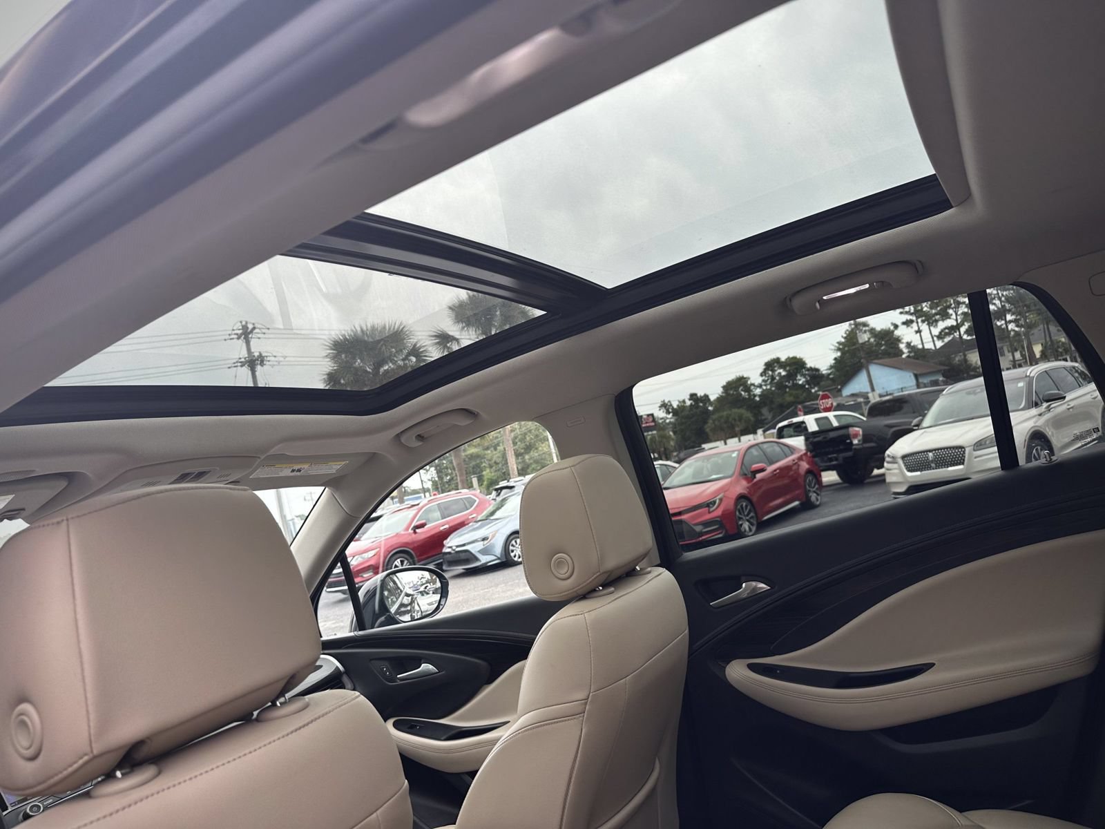 Used 2020 Buick Envision Premium AWD/4WD image 17