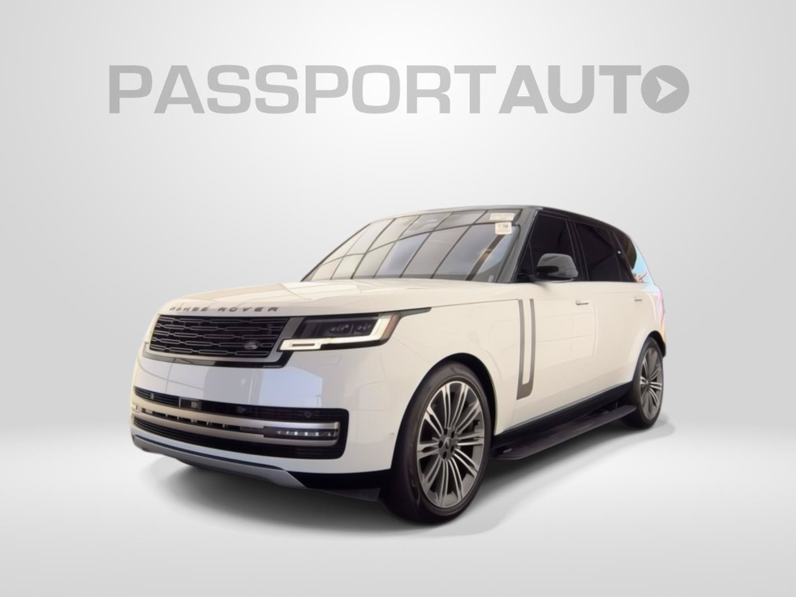 Used 2023 Land Rover Range Rover Long Wheelbase SE AWD/4WD image 1