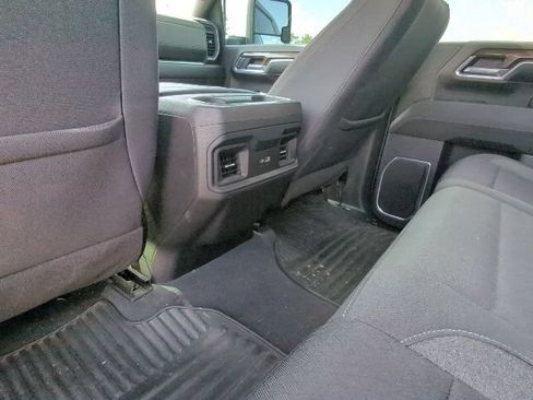 Used 2024 Chevrolet Silverado 2500 LT w/ Convenience Package AWD/4WD image 28
