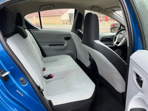 Used 2012 Toyota Prius C One image 20