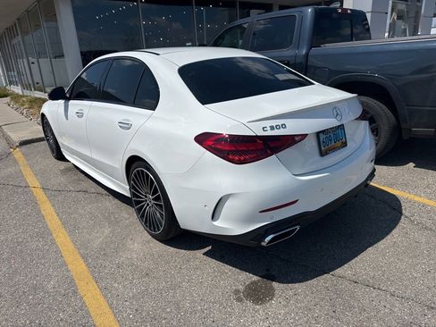 Used 2022 Mercedes-Benz C 300 4MATIC Sedan image 5