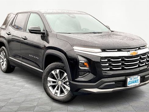 New 2026 Chevrolet Equinox LT w/ LPO, Floor Liner Package image 2