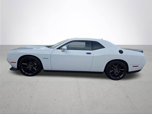 Used 2021 Dodge Challenger R/T w/ Blacktop Package image 9