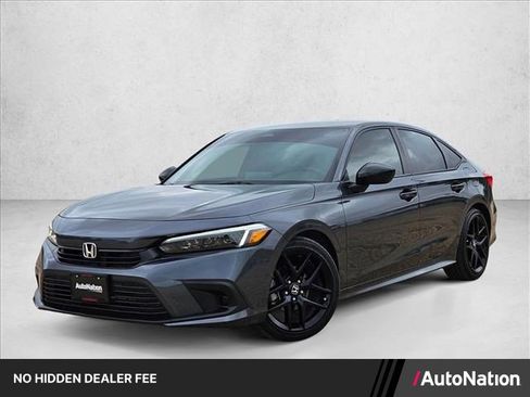 Used 2024 Honda Civic Sport image 1