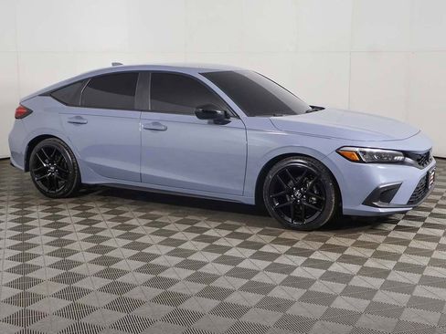Used 2024 Honda Civic Sport image 11