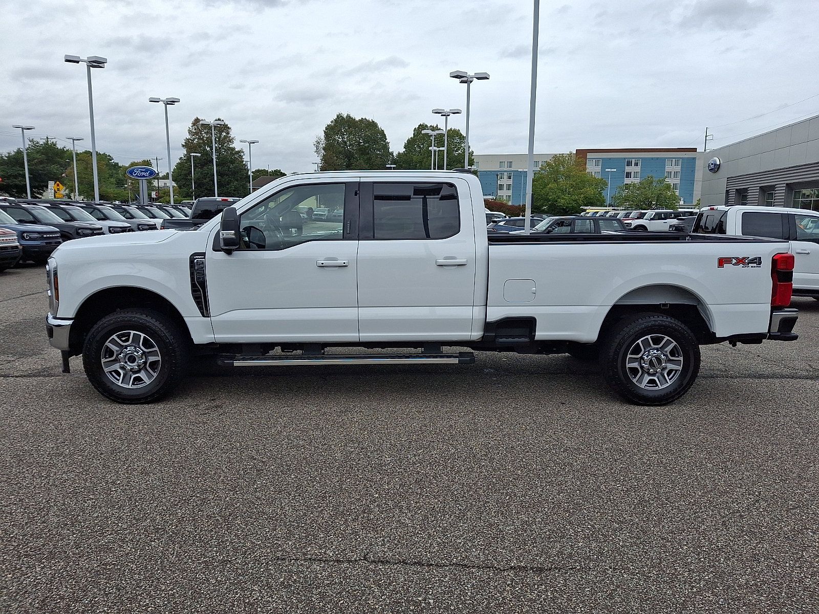 Used 2026 Ford F250 Lariat w/ FX4 Off-Road Package AWD/4WD image 6