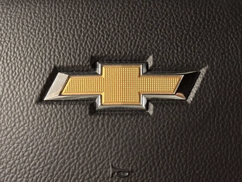 Used 2023 Chevrolet Traverse LT AWD/4WD image 25