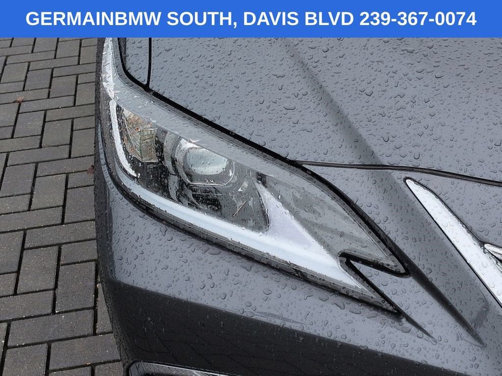 Used 2024 Lexus ES 350 w/ Premium Package FWD image 11