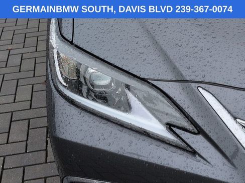 Used 2024 Lexus ES 350 w/ Premium Package FWD image 11