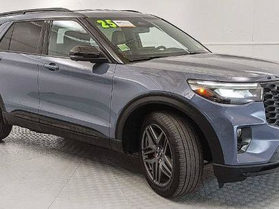 Certified 2025 Ford Explorer ST