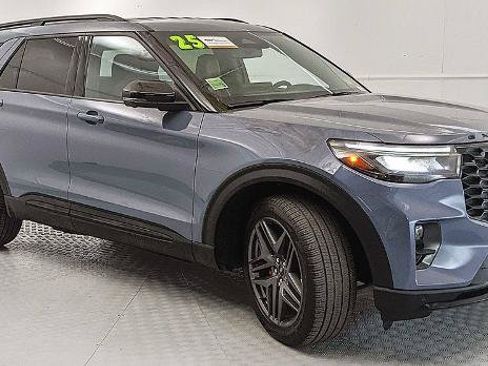 Certified 2025 Ford Explorer ST RWD image 1