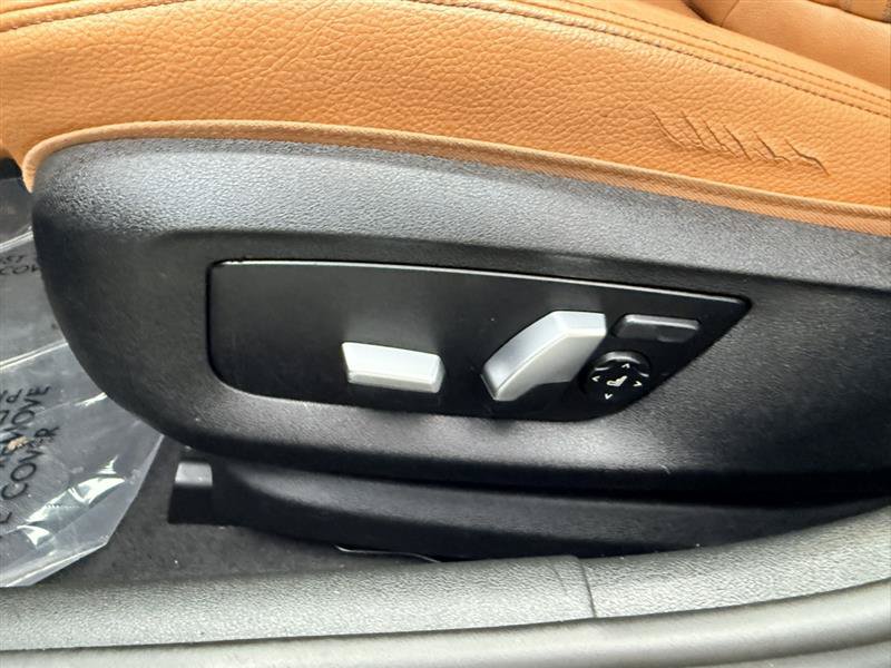 Used 2017 BMW 540i RWD image 33