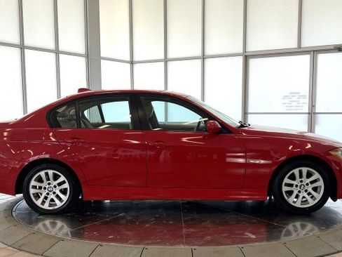 Used 2006 BMW 325i Sedan image 8