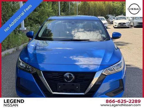 Certified 2023 Nissan Sentra SV w/ SV Premium Package FWD image 2