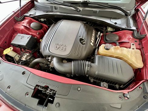 Used 2016 Dodge Charger R/T RWD image 18