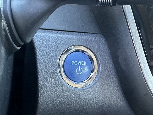 Used 2024 Toyota Camry LE FWD image 28
