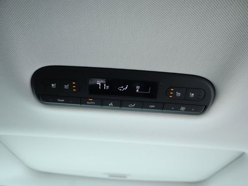 New 2026 Hyundai Palisade SEL Premium FWD image 16