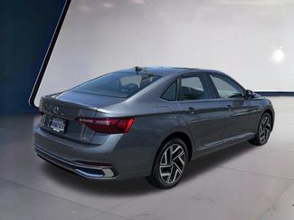 Certified 2022 Volkswagen Jetta SEL FWD video 2