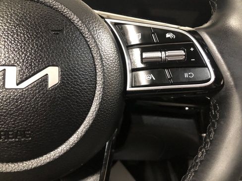 Certified 2024 Kia Seltos S image 22