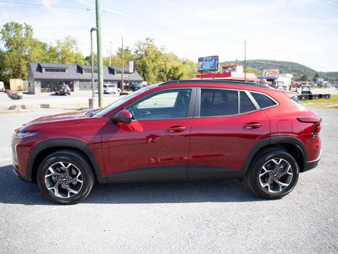 Certified 2024 Chevrolet Trax LT image 6