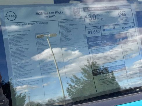 New 2026 Nissan Kicks SR w/ SR Premium Package AWD/4WD image 9