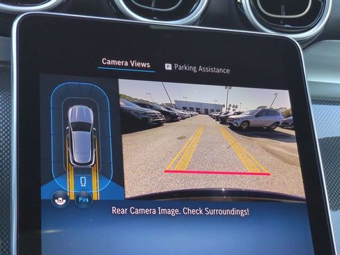 Used 2026 Mercedes-Benz GLC 300 image 21