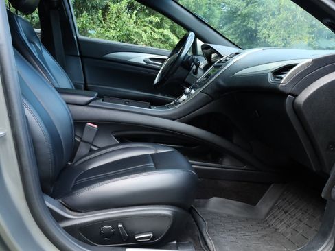 Used 2017 Lincoln MKZ Premiere image 14