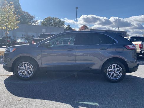 Used 2024 Ford Edge SEL AWD/4WD image 3