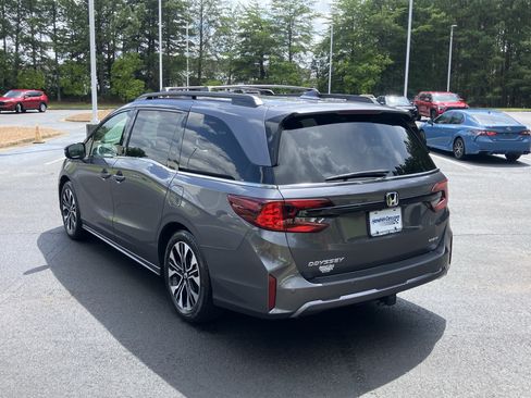 Used 2026 Honda Odyssey Elite image 15