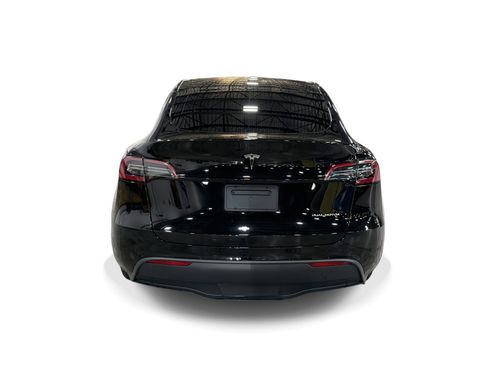 Used 2023 Tesla Model Y Long Range AWD/4WD image 5